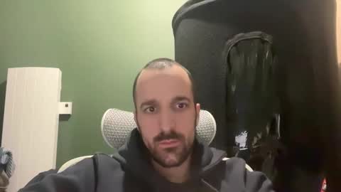 Snapshot of matthias24 chatting on March 18, 11:08 pm M online show from March 18, 11:08 pm