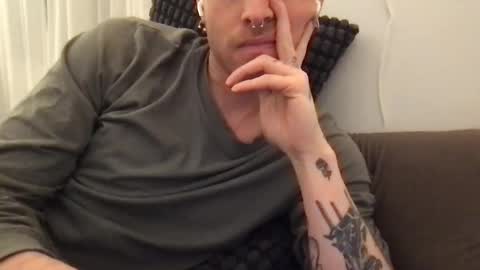 mattioss online show from February 20, 11:16 pm