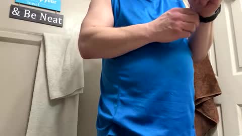 mattstanley424955 online show from April 14, 9:54 pm