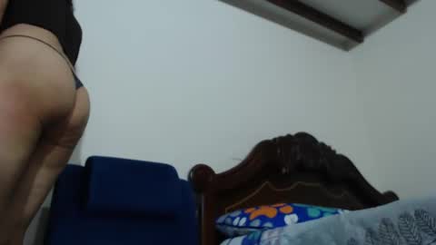 Snapshot of matturewet chatting on February 7, 12:09 am matturewet online show from February 7, 12:09 am