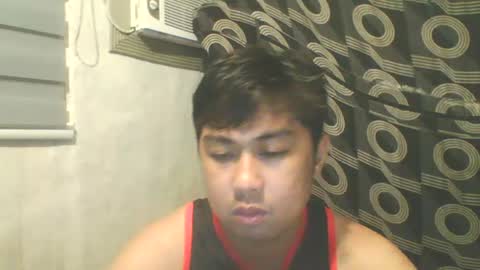 Snapshot of matty040798 chatting on June 14, 11:12 am matty040798 online show from June 14, 11:12 am