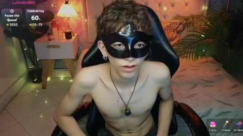 matty_spark online show from April 2, 1:09 pm