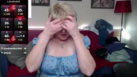 Lana online show from December 20, 1:07 pm