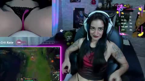 Snapshot of mature_gamer chatting on September 29, 2:33 pm Nath online show from September 29, 2:33 pm