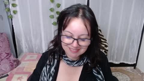 Snapshot of mature_wolf chatting on January 30, 5:06 pm Sonia online show from January 30, 5:06 pm