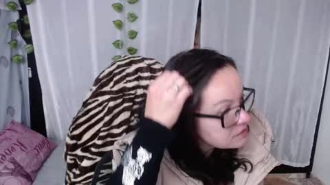 Snapshot of mature_wolf chatting on February 11, 2:57 pm Sonia online show from February 11, 2:57 pm