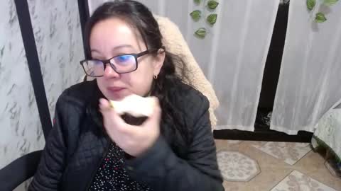 Snapshot of mature_wolf chatting on March 11, 12:28 pm Sonia online show from March 11, 12:28 pm