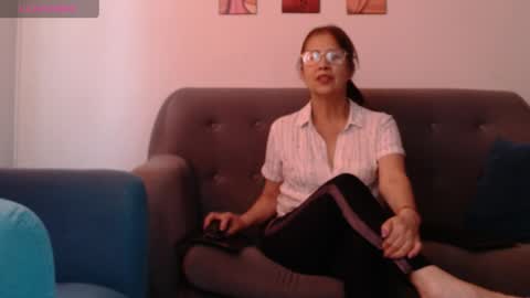 Snapshot of matureaggressive chatting on May 3, 3:29 pm online show from May 3, 3:29 pm