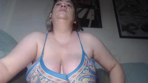 Snapshot of matureboobsbig chatting on June 21, 7:55 am matureboobsbig online show from June 21, 7:55 am