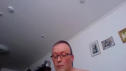 Matured man online show from April 13, 11:16 am