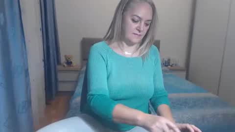 maturediana online show from February 28, 3:18 am