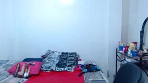 Snapshot of maturehot649 chatting on March 11, 10:05 pm maturehot649 online show from March 11, 10:05 pm