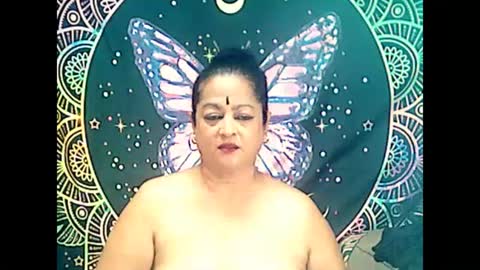 Snapshot of matureindian4u65 chatting on February 3, 9:29 pm matureindian4u65 online show from February 3, 9:29 pm
