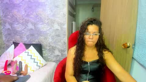 maturepure_ online show from February 15, 8:05 pm