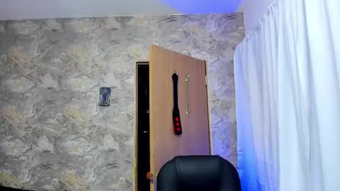 Snapshot of maturepure_ chatting on May 26, 10:06 pm maturepure_ online show from May 26, 10:06 pm