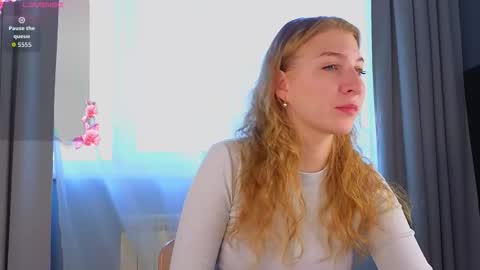 maureencoombs online show from September 14, 4:22 am