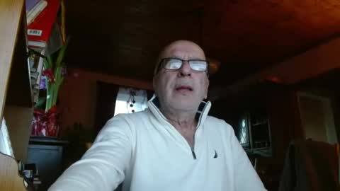 Maurice online show from January 12, 12:23 pm