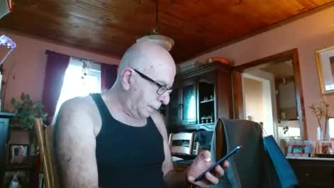 Maurice online show from February 26, 12:03 pm