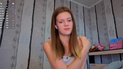 Lucy online show from April 1, 8:04 am