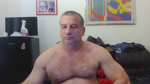 Snapshot of mauro1971 chatting on May 31, 12:01 pm mauro1971 online show from May 31, 12:01 pm