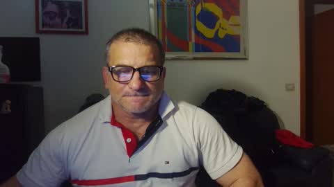 Snapshot of mauro1971 chatting on June 1, 1:24 pm mauro1971 online show from June 1, 1:24 pm