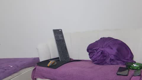 mauro_real_man online show from March 13, 7:09 pm