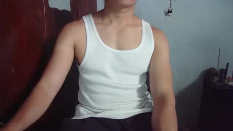 Snapshot of maurodirty chatting on November 6, 9:26 pm Mauro online show from November 6, 9:26 pm