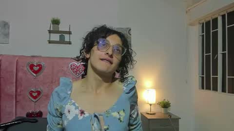 Snapshot of maverick_angel chatting on February 12, 3:51 pm Maverick online show from February 12, 3:51 pm