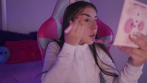 Mavi online show from February 18, 9:00 pm