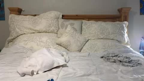 Mavierose online show from April 15, 11:38 pm