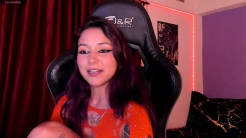 Hilary online show from September 9, 8:41 pm