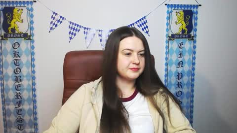 MavkaCute online show from September 28, 6:13 pm