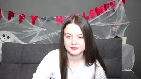 MavkaCute online show from October 16, 6:31 pm