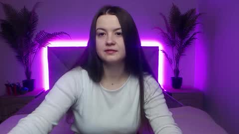 MavkaCute online show from December 3, 7:12 pm