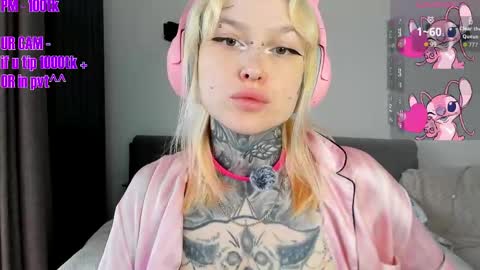 Snapshot of max69alexa chatting on May 3, 5:02 am Ur sweet heart online show from May 3, 5:02 am
