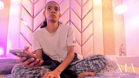 MAX online show from January 17, 4:06 am