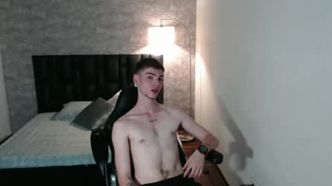 max_denver05 online show from September 10, 5:46 pm