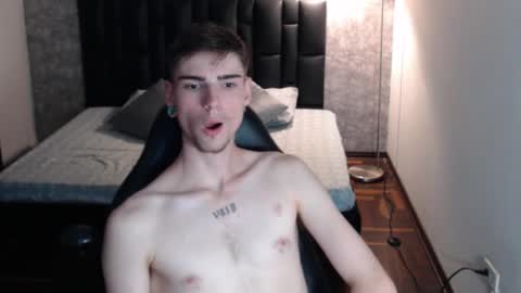 max_denver05 online show from September 15, 5:46 pm