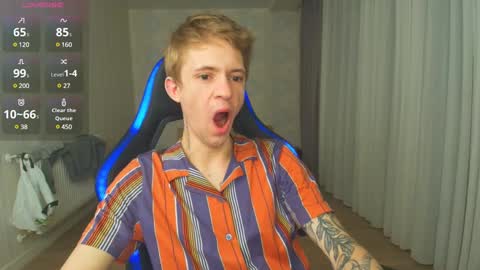 Max Gen with tats 24years  And Ethan without tats 20 years online show from December 24, 11:11 pm