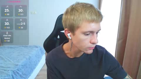 Max Gen with tats 24years  And Ethan without tats 20 years online show from September 27, 11:48 am