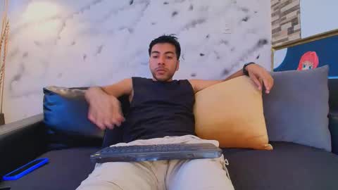 Max Hornye online show from March 14, 7:19 pm