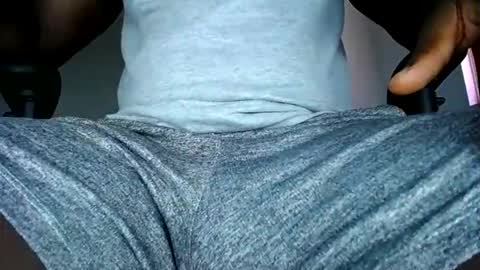 Snapshot of max_jones2 chatting on May 24, 6:13 pm MAX online show from May 24, 6:13 pm