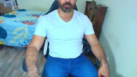 max_love25 online show from February 4, 12:38 am