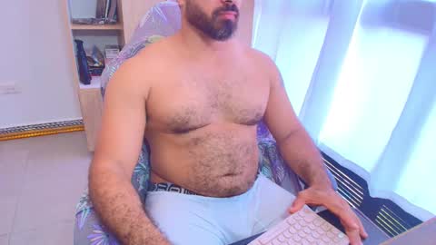 max_love25 online show from March 22, 6:00 pm