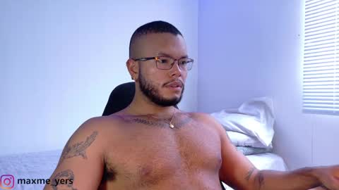 max_meyer online show from September 16, 8:43 pm