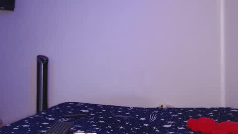 Snapshot of max_snow1616 chatting on October 30, 6:52 pm max_snow1616 online show from October 30, 6:52 pm