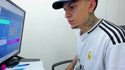 max_sstteel online show from May 7, 3:50 pm