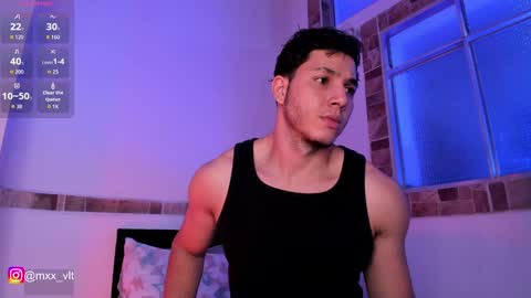 max_valiant1 online show from November 5, 4:23 am