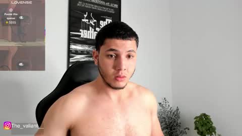 max_valiant1 online show from March 24, 12:48 am