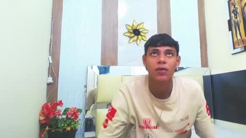 max online show from October 17, 5:32 am